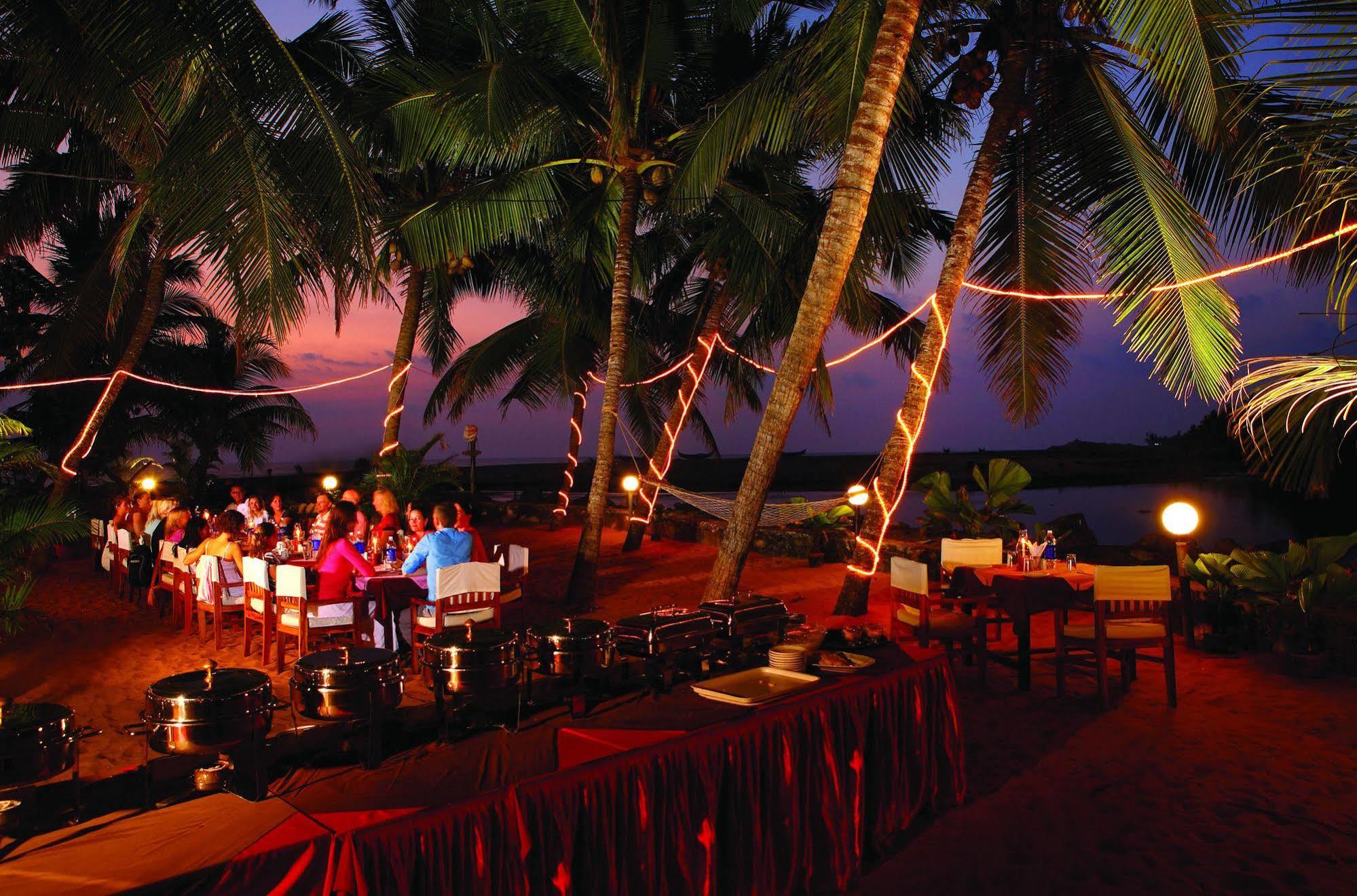 Beach And Lake Ayurvedic Resort, Ковалам Экстерьер фото
